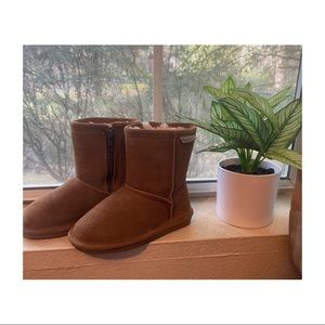 Toddler BEARPAW Boots.